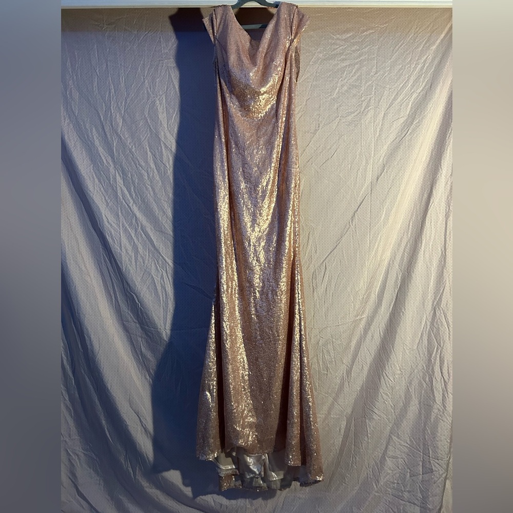 Elegant Gold Evening Gown